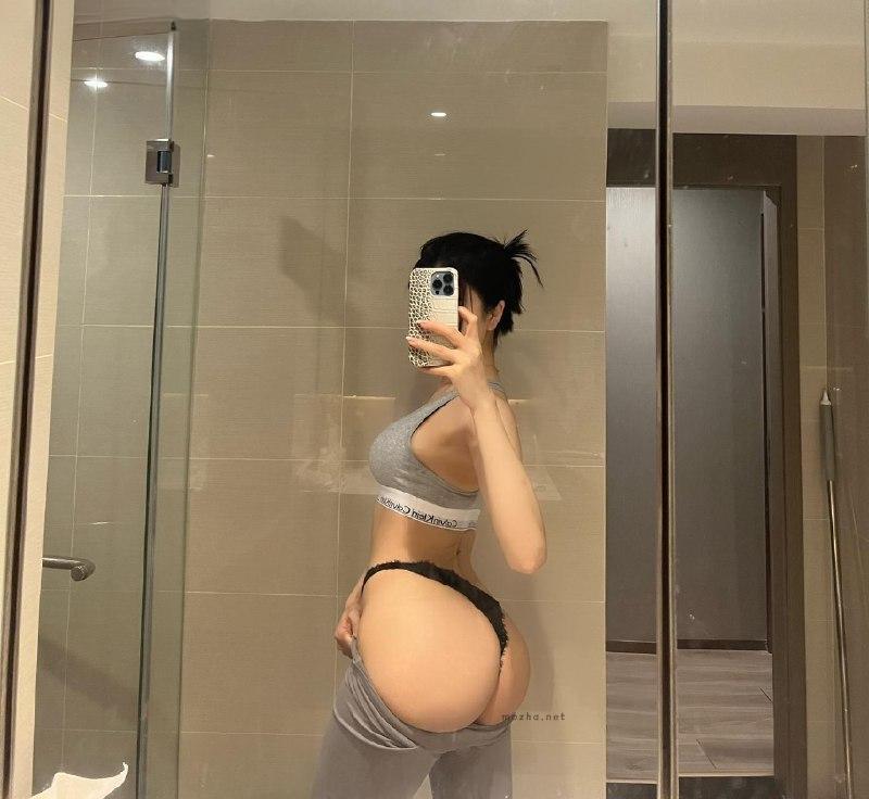 金希儿 – 瑜伽裤和黑丝蕾丝丁字【19P】